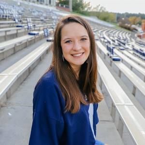 Meet your Posher, Abby